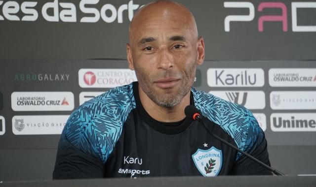 开云体育-四五冠球员缺席贝利遗体告别 球王儿子表示理解！