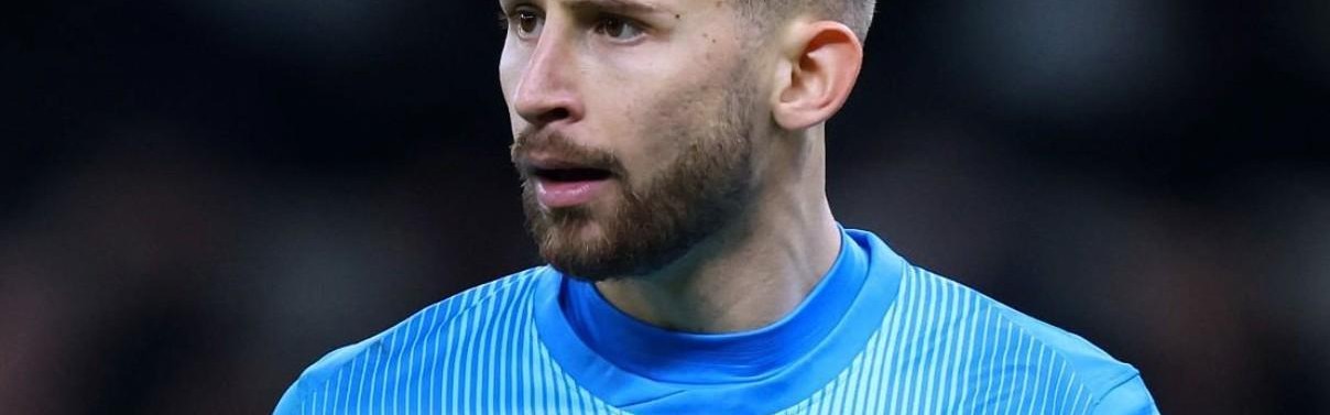 体育娱乐-英媒：以防维卡里奥离队，热刺在秘密关注顶级门将