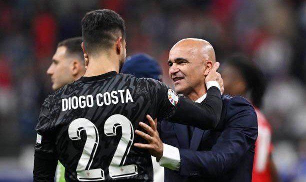 马丁内斯：科斯塔是我们的秘密武器，C罗是榜样