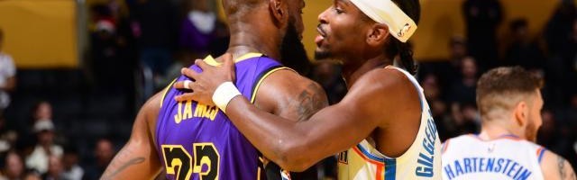 开云平台-詹皇累坏陷入低潮期！湖人NBA杯出局更添新危机