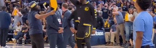 体育娱乐-输麻了？勇士一度落后55分！追梦末节为对手起舞