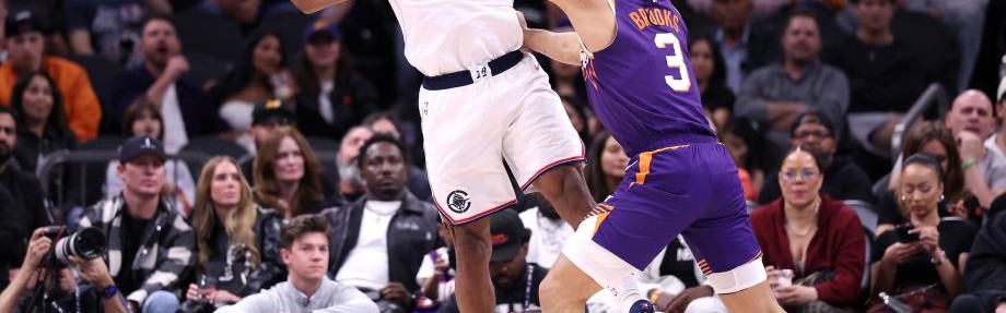 官方网站-莱昂纳德25+8祖巴茨14+20 快船终结太阳3连胜