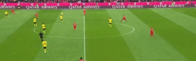 官方网站-【德甲】穆勒2球，多特门将超巨失误，拜仁4比2回榜首