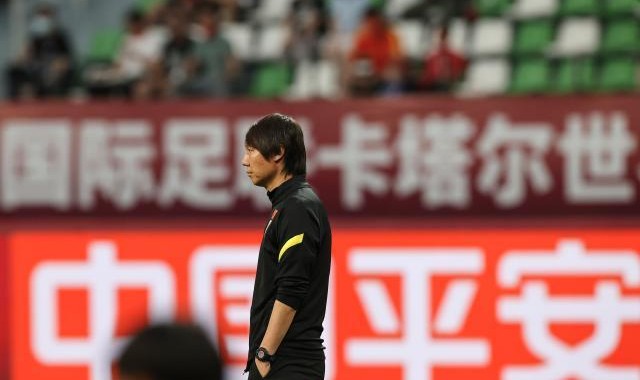 开云体育-李铁：对阵澳日不是没机会赢 备好了半年的茶叶