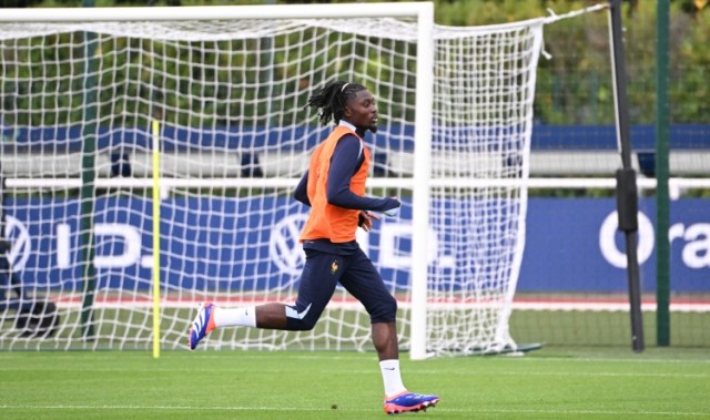 体育平台-科内：琼阿梅尼和奥利塞逼抢帮了我很多，希望教练对我感到满意